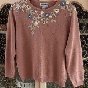 Alfred Dunner Mauve Floral Embroidered Sweater L Vintage